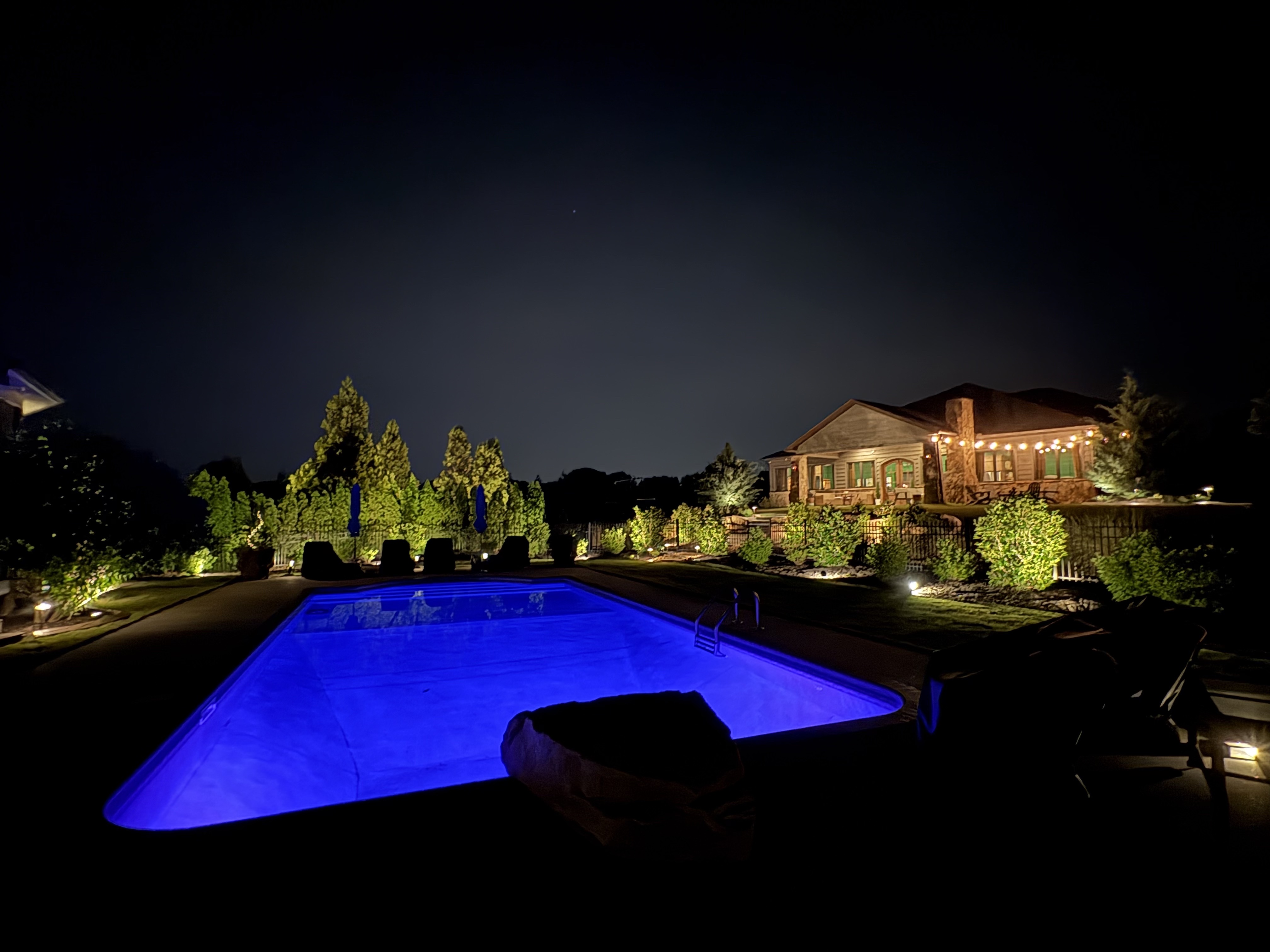 Pool lighting